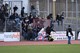 Regionální liga v Německu nabídla naháněnou v podání fanoušků rezervního týmu Bochumi, kterou zastavují fízlové...