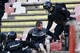 Válka na Balkáně! Fanoušci Crvené Zvezdy se při derby servali s fízlama.