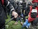Policie zatýkala během derby Pardubic s Hradcem...